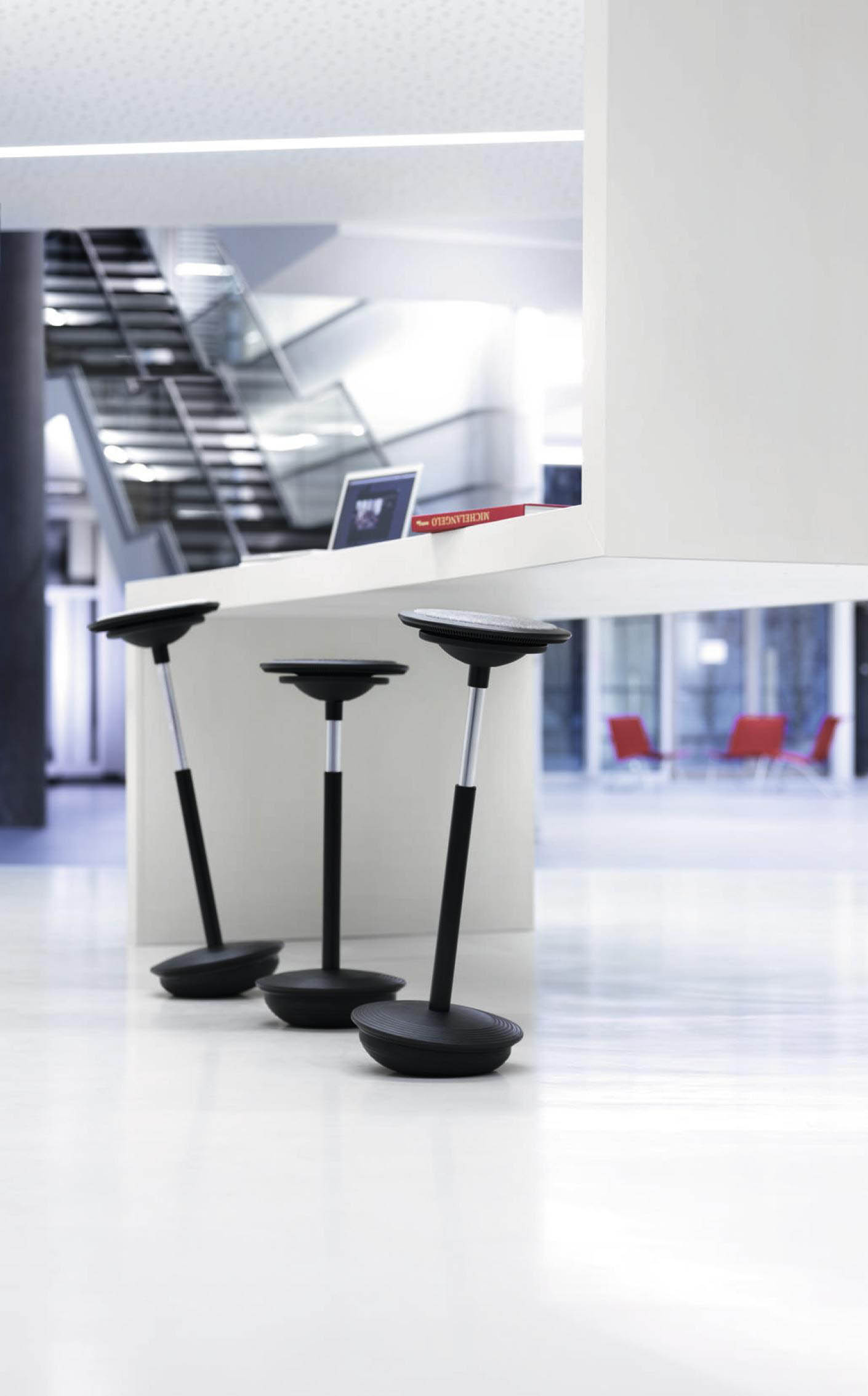 STITZ 2 by Wilkhahn 007